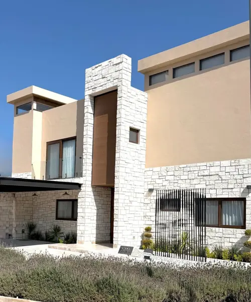 Casa en venta en Jardines del Bosque, San Miguel de Allende — foto 2 de 39