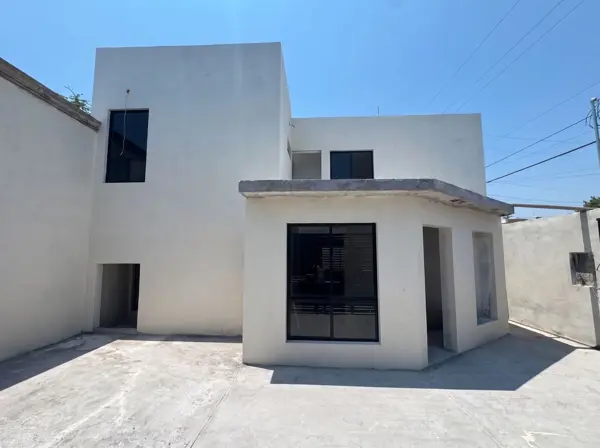 Casa en Venta en Nuevo Leon, Guadalupe, Nuevo León 1
