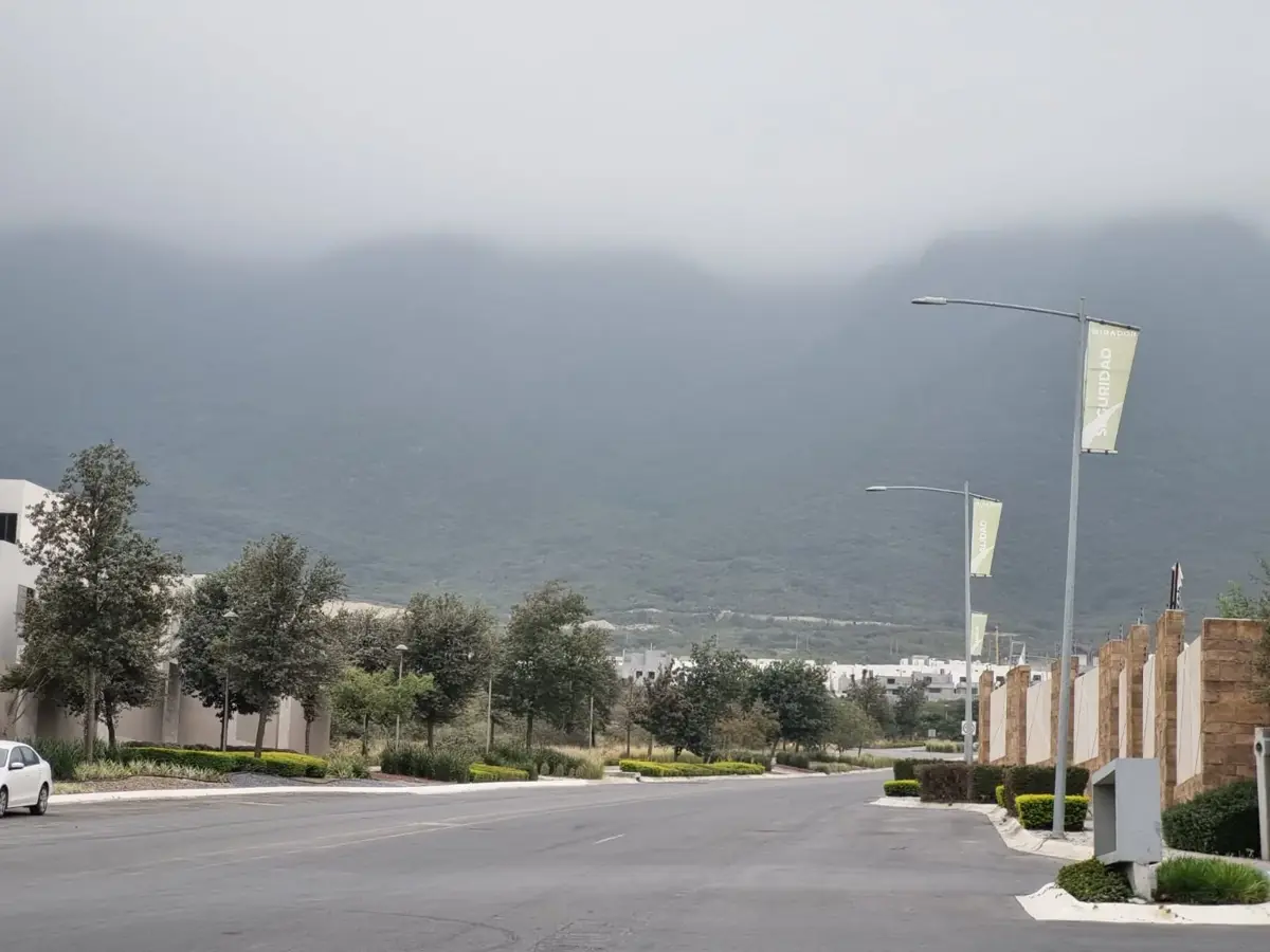 Terreno en venta en Porto Cumbres, García — foto 1 de 8