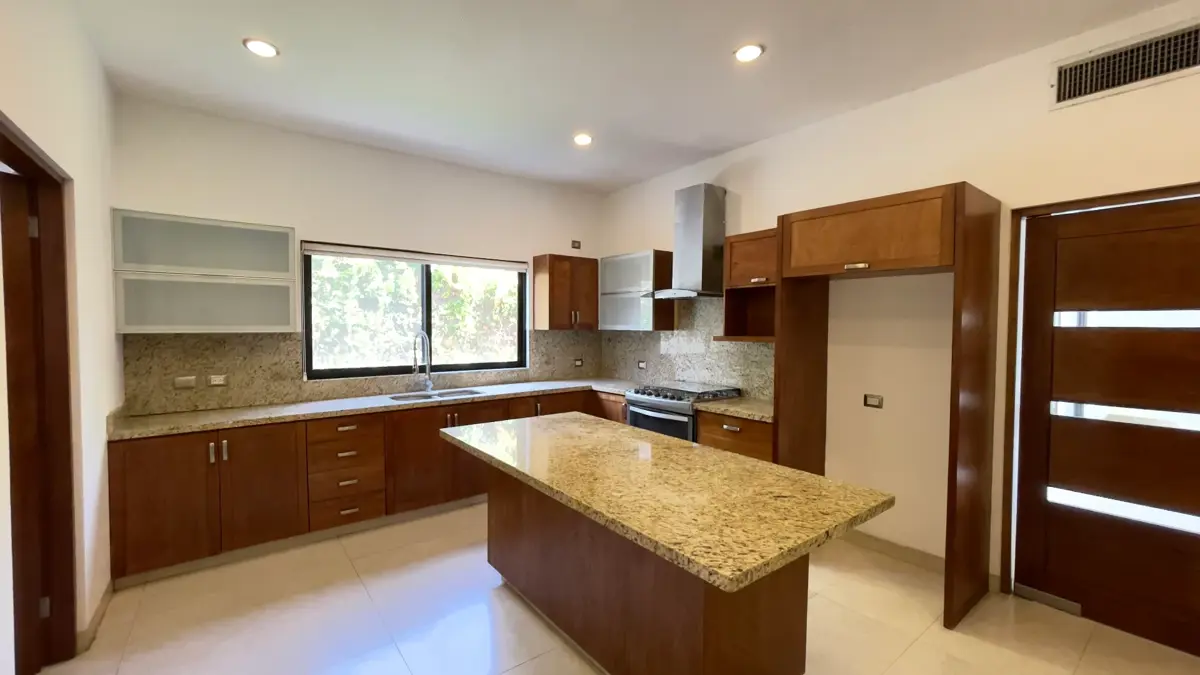 Vista 3 de Casa en Venta en Las Acacias, Torreón, Coahuila de Zaragoza