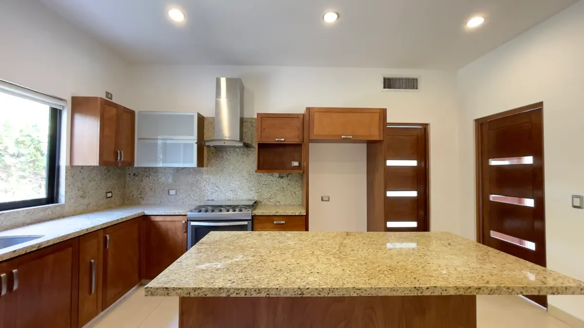 Vista 2 de Casa en Venta en Las Acacias, Torreón, Coahuila de Zaragoza