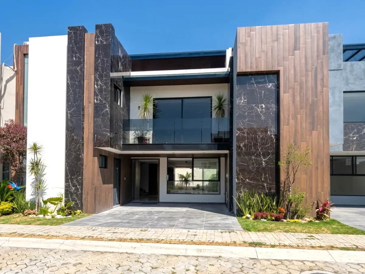 Casa en venta en Lomas de Angelópolis, Ocoyucan — foto 1 de 30
