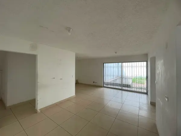 Terreno en Venta en Las Cumbres, Monterrey, Nuevo León 2