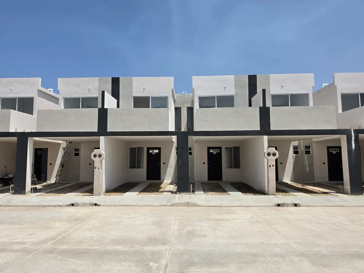 Casa en venta en Santa Mónica, Altamira — foto 1 de 13