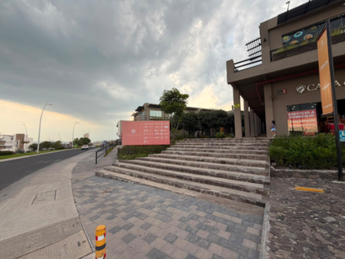 Local en renta en Zákia, El Marqués — foto 1 de 2