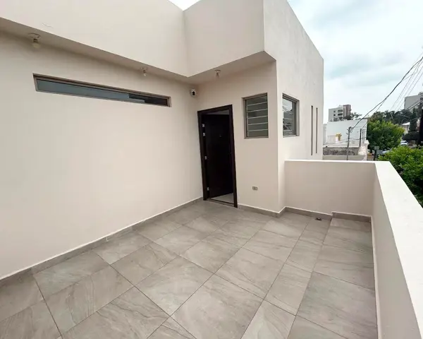 Casa en venta en Villa las Puentes, San Nicolás de los Garza — foto 2 de 16