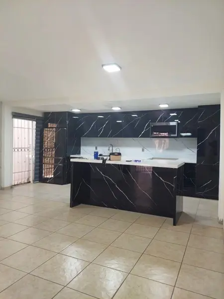 Casa en venta en Villa Residencial Santa Fe 3ra. Sección, Tijuana — foto 2 de 24