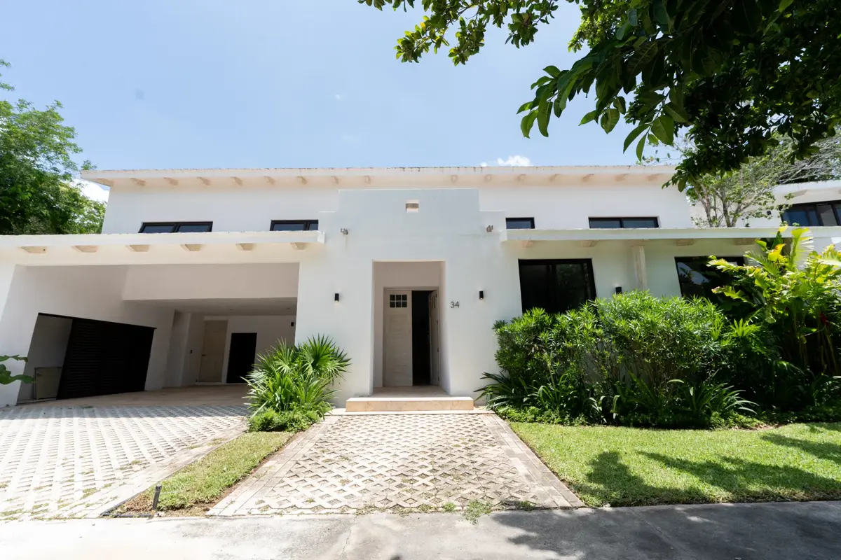Casa en venta en Yucatán Country Club, Mérida — foto 1 de 47