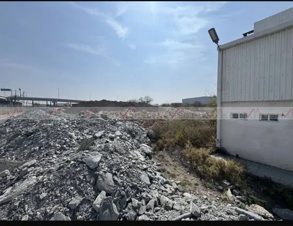 Terreno en venta en Salinas, Salinas Victoria — foto 3 de 12