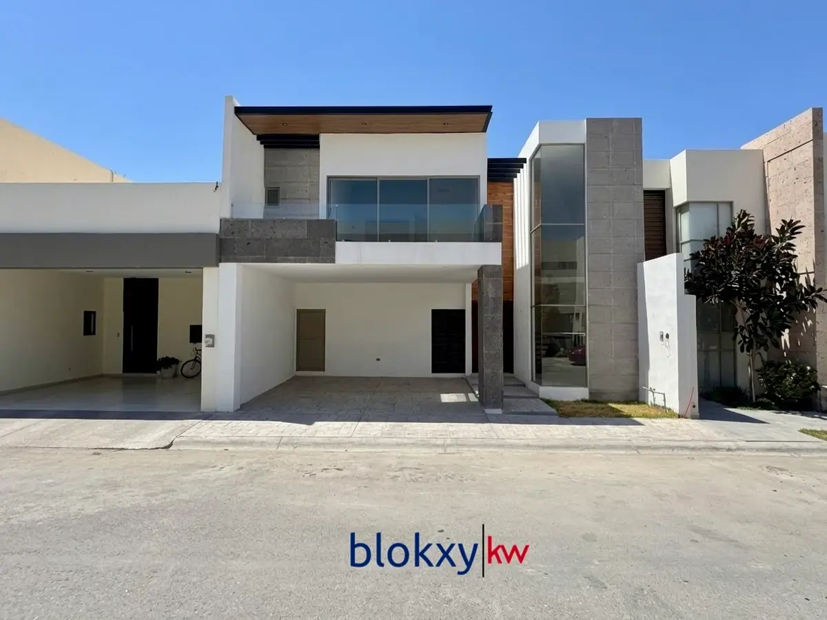 Casa en venta en Los Viñedos, Torreón — foto 1 de 11