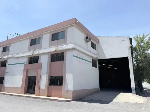 Bodega en venta en La Salle, Saltillo — foto 2 de 13