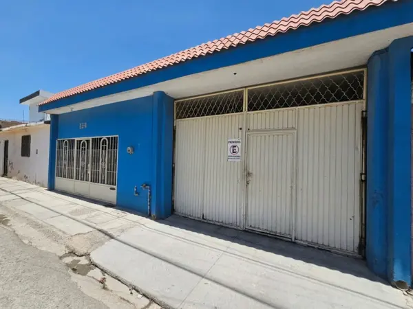 Casa en venta en Vicente Guerrero, Torreón — foto 2 de 13