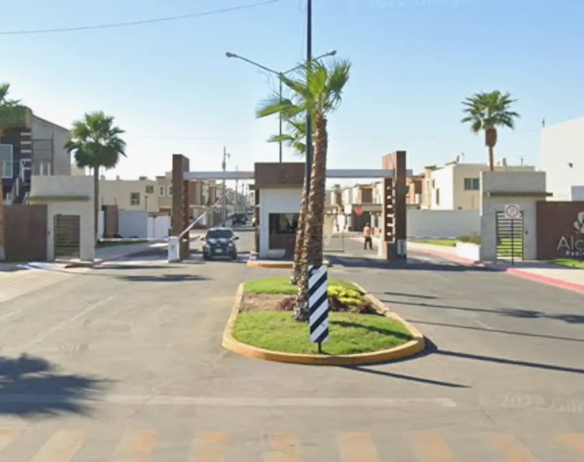 Casa en venta en Quinta Alcázar de Toledo, Mexicali — foto 1 de 3