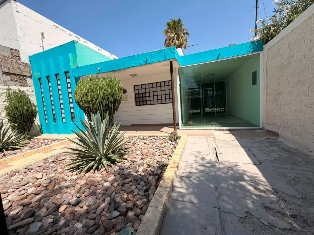 Casa en venta en Gomez Palacio Centro, Gómez Palacio — foto 1 de 26