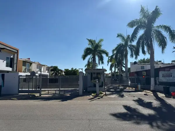 Casa en venta en San Luis Residencial II, Culiacán — foto 3 de 27