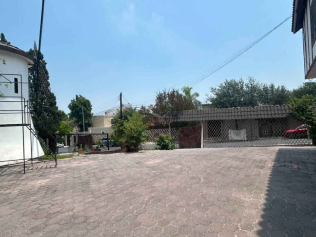 Terreno en venta en Lomas del Valle, San Pedro Garza García — foto 1 de 13