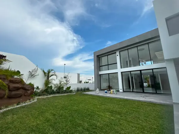 Casa en venta en Lomas de Cocoyoc, Atlatlahucan — foto 2 de 16
