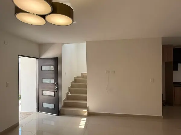 Casa en renta en Cumbres Provenza Privada Terra, García — foto 3 de 30