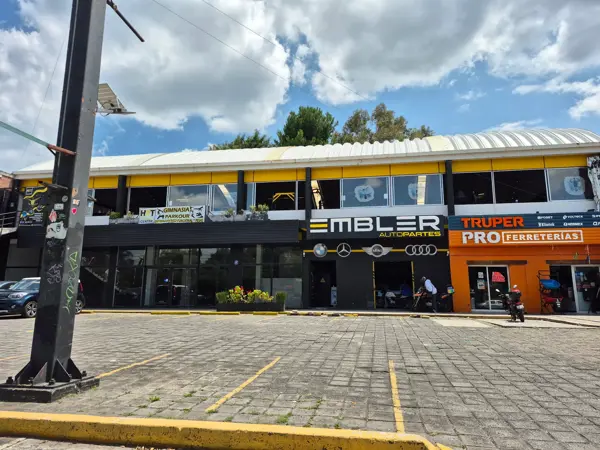 Local en renta en Xinantecatl, Metepec — foto 2 de 3
