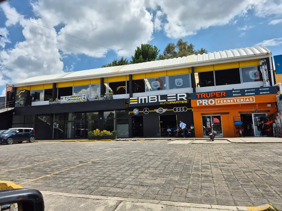 Local en renta en Xinantecatl, Metepec — foto 1 de 3