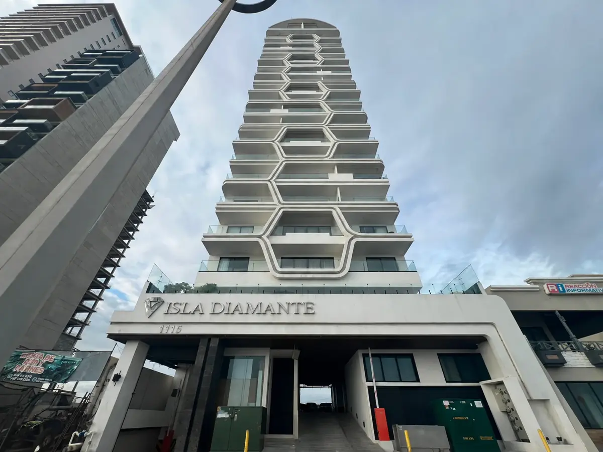 Departamento en renta en Flamingos, Mazatlán — foto 1 de 26