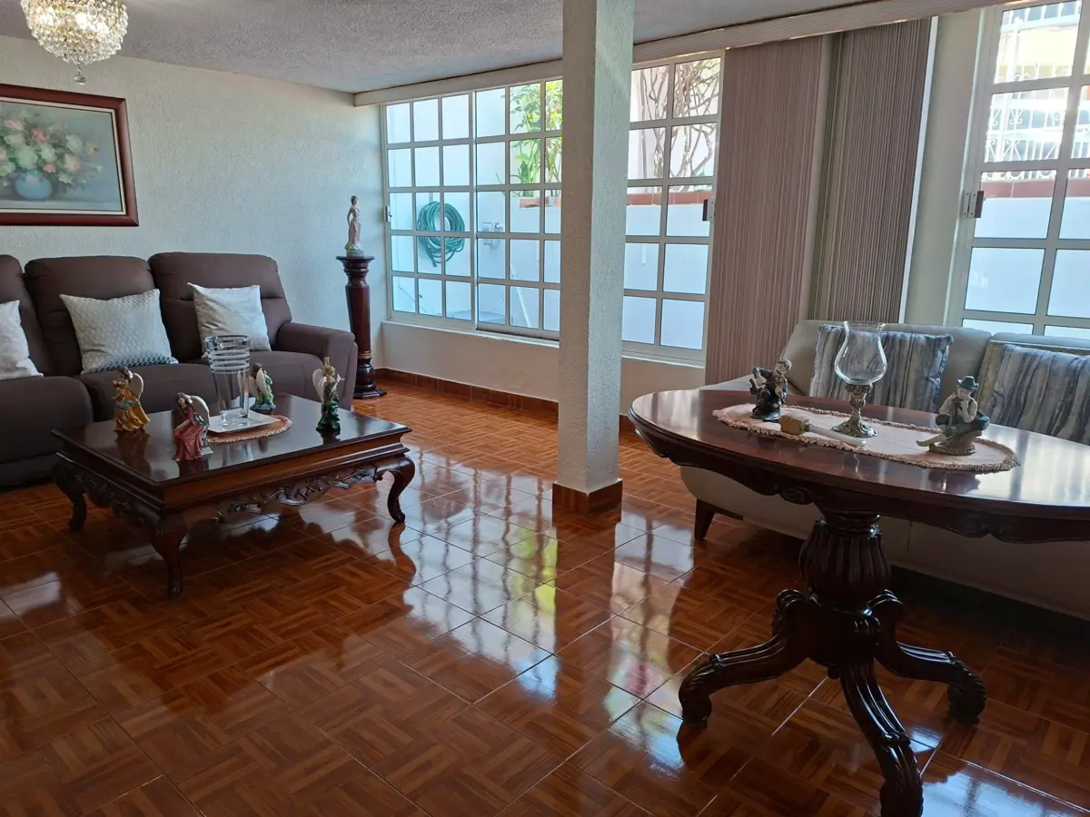 Casa en venta en Lomas de San Mateo, Naucalpan de Juárez — foto 1 de 18
