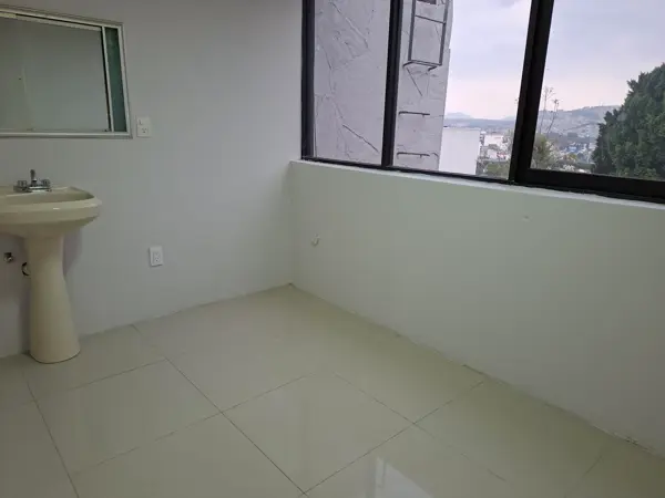 Consultorio en renta en Viveros de la Loma, Tlalnepantla de Baz — foto 2 de 5