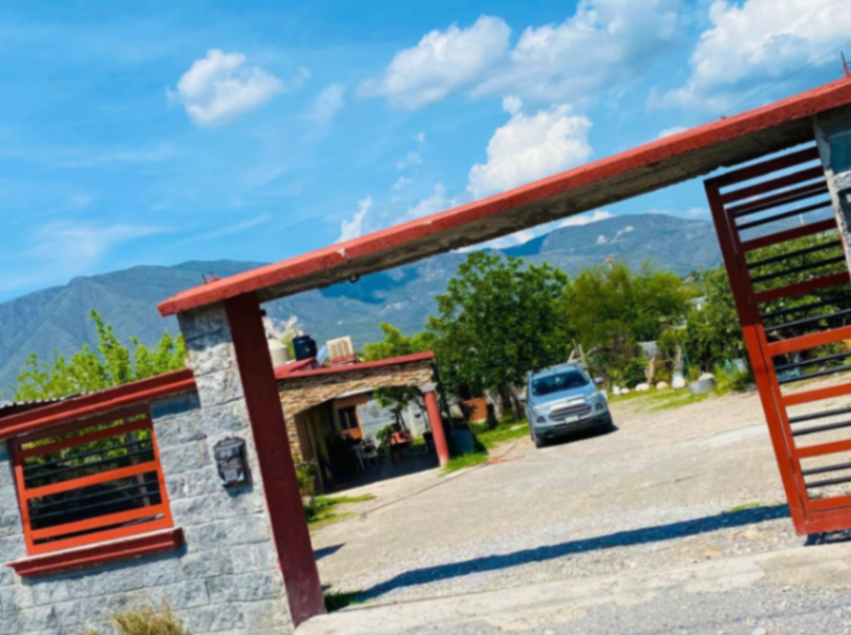 Finca-Rancho en venta en 21 de Marzo, Castaños — foto 1 de 10