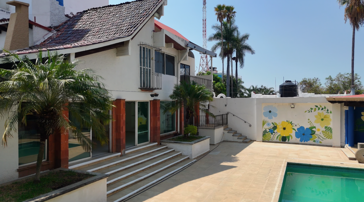 Casa en renta en Lomas de Cortes, Cuernavaca — foto 1 de 5