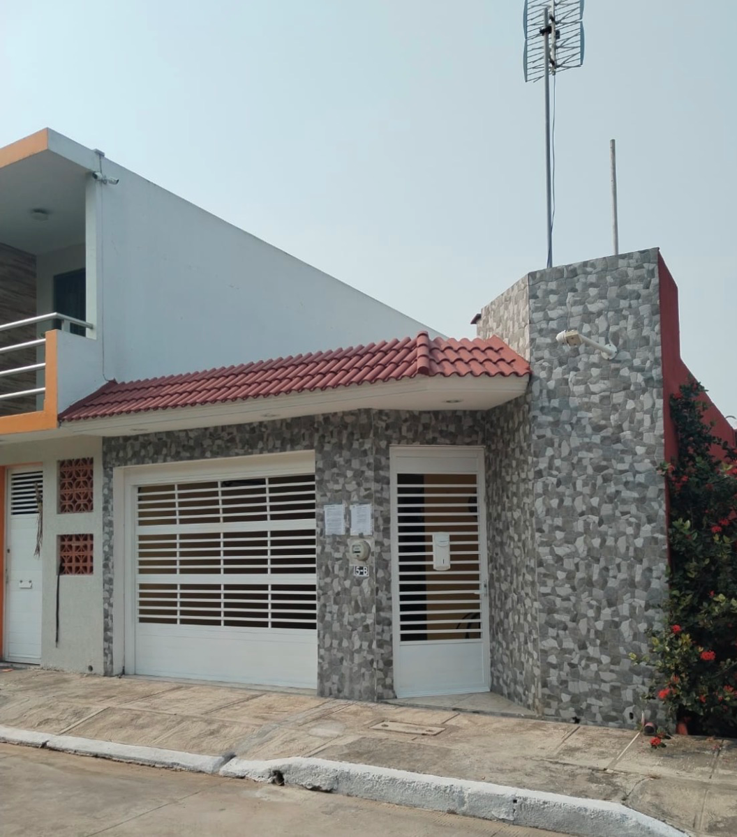 Casa en renta en Puente Moreno, Medellín de Bravo — foto 1 de 9