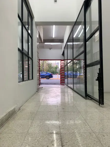 Local en renta en Centro, Monterrey — foto 2 de 9