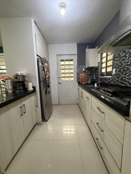 Casa en venta en Cerradas Magenta, Apodaca — foto 3 de 25