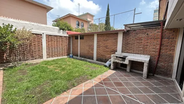 Casa en renta en San Francisco Coaxusco, Metepec — foto 2 de 31