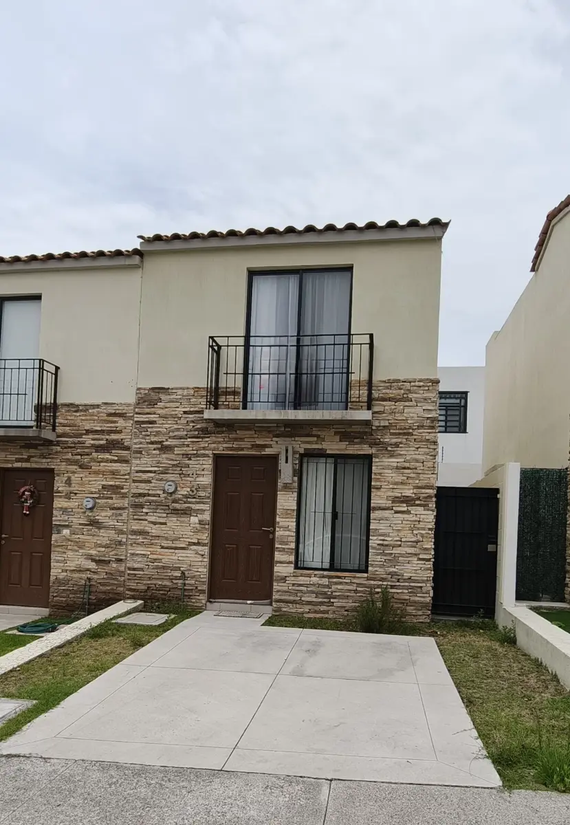 Casa en renta en Capital Sur, El Marqués — foto 1 de 21