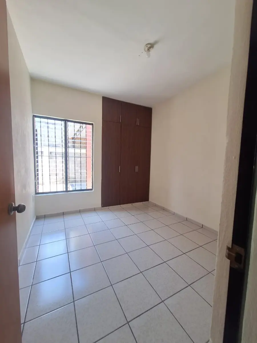 Vista 5 de Casa en Venta en Fraccionamiento TABACHINES, VILLA DE ALVAREZ, Colima