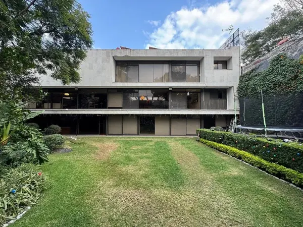 CASA EN VENTA EN JARDINES DEL PEDREGAL