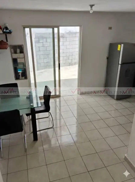 Casa en venta en Mitras Poniente, García — foto 3 de 12