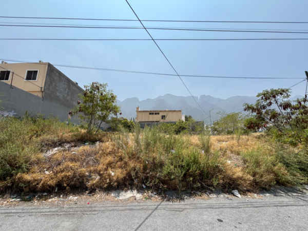 Terreno en renta en Residencial Santa Cecilia I, Santa Catarina — foto 2 de 5