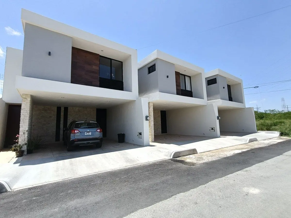 Casa en venta en Temozon Norte, Mérida — foto 1 de 21