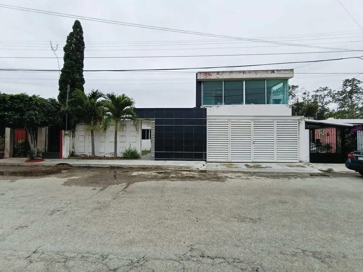 Casa en venta en Garcia Gineres, Mérida — foto 1 de 42