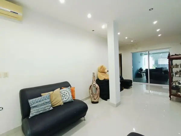 Casa en venta en Garcia Gineres, Mérida — foto 2 de 42