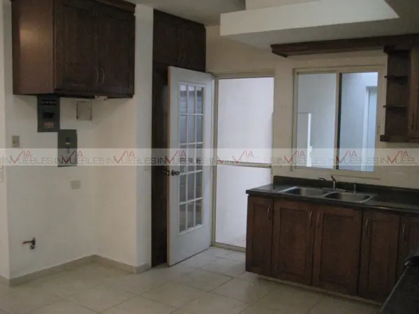 Casa en venta en Las Cumbres, Monterrey — foto 3 de 13
