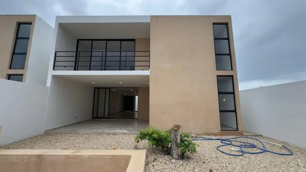 Casa en venta en Temozon Norte, Mérida — foto 2 de 23