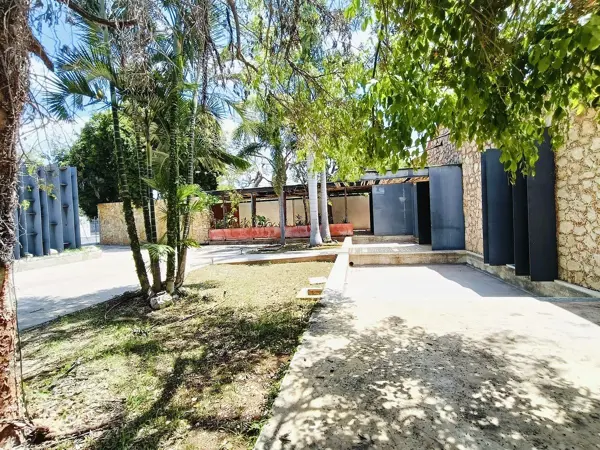 Local en renta en Villas La Hacienda, Mérida — foto 2 de 32