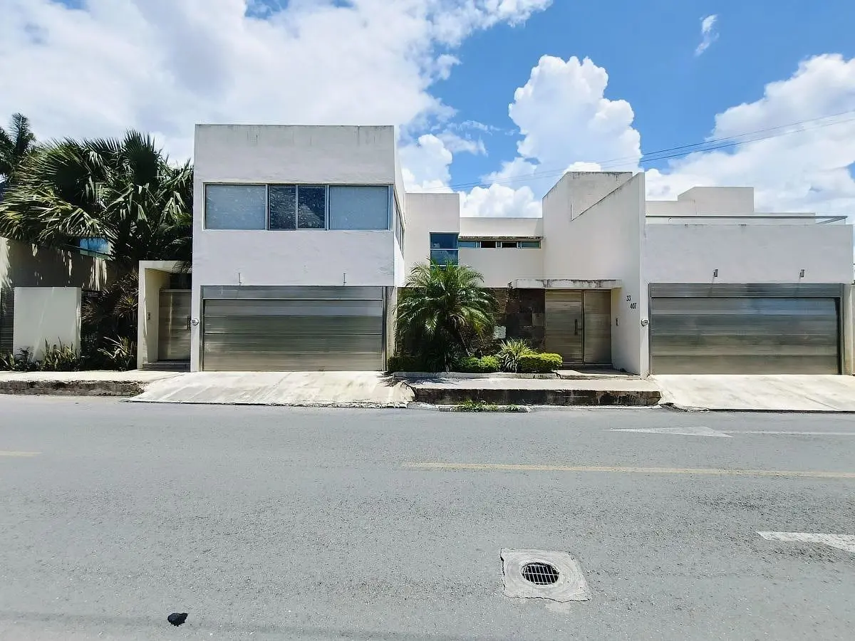 Casa en venta en Montebello, Mérida — foto 1 de 30
