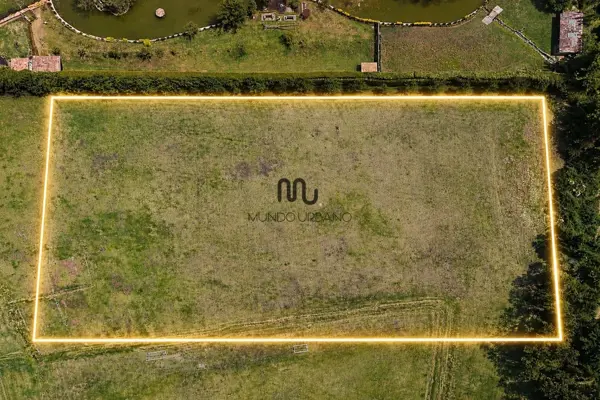 Terreno en venta en Avandaro, Valle de Bravo — foto 2 de 19
