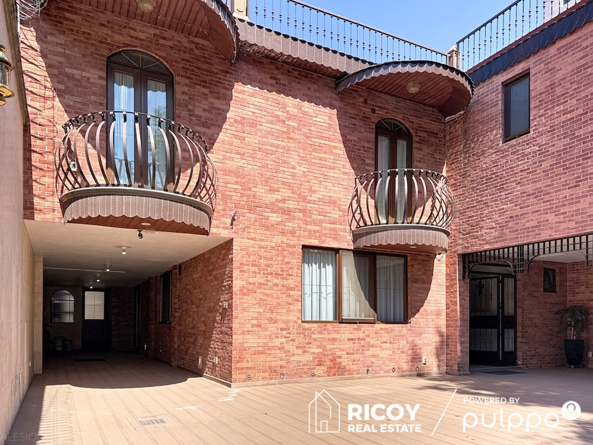 Casa en venta en Del Carmen, Coyoacán — foto 1 de 39