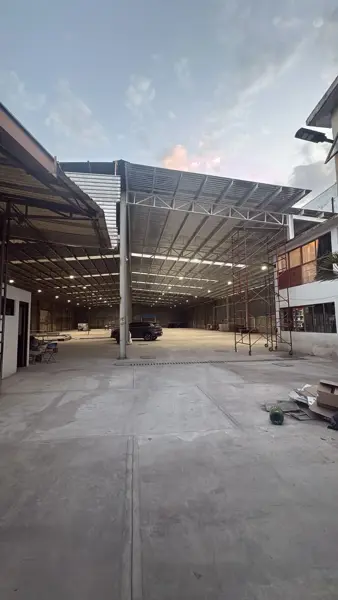 Bodega Industrial en Renta en Iztapalapa con Patio de Maniobras