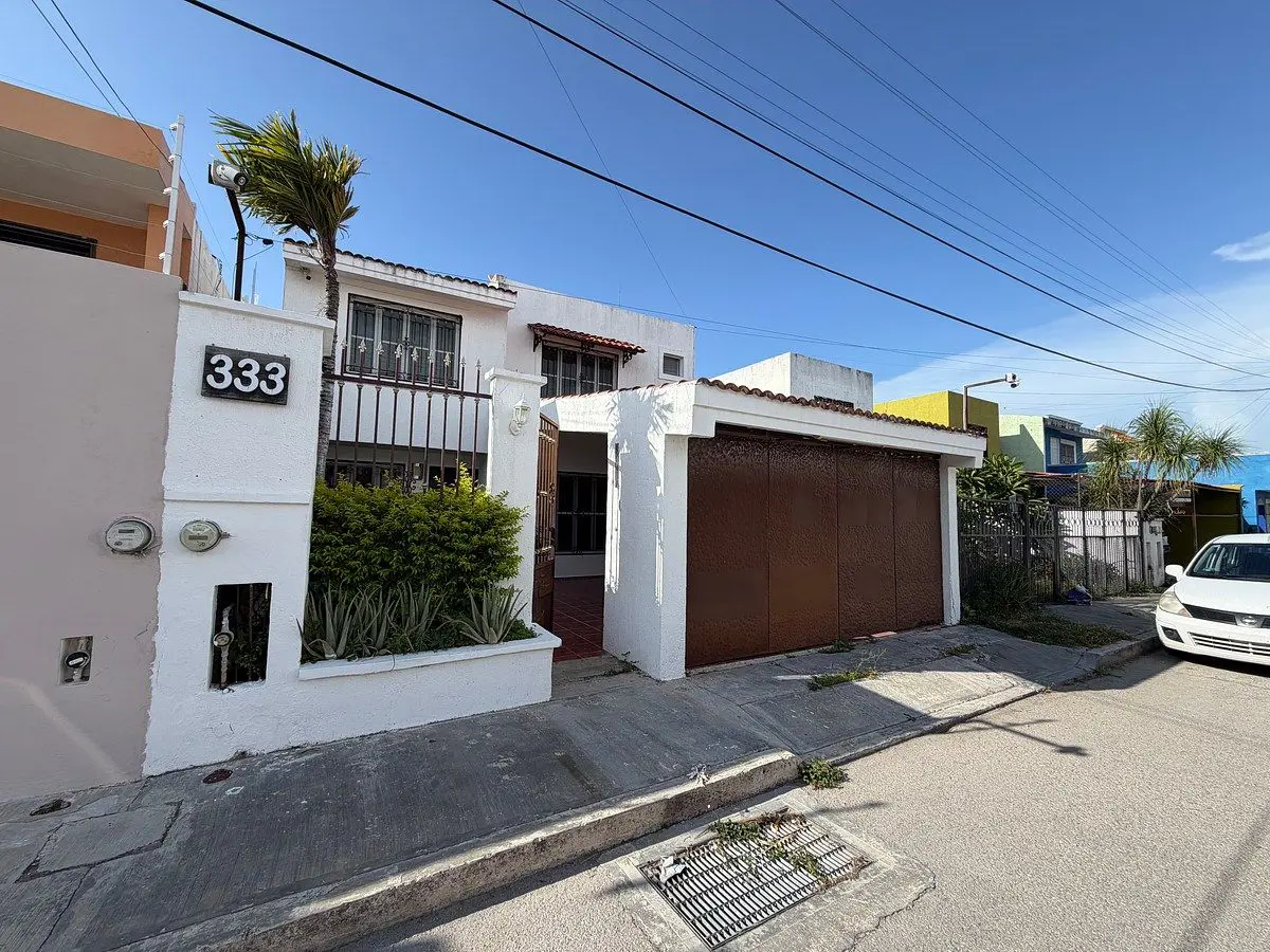 Casa en renta en Francisco de Montejo, Mérida — foto 1 de 24