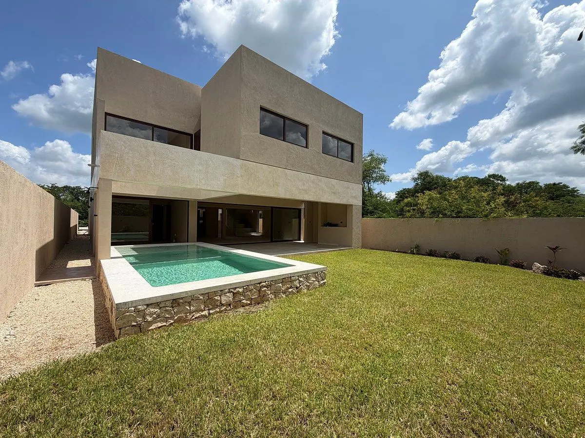 Casa en venta en Komchen, Mérida — foto 1 de 28